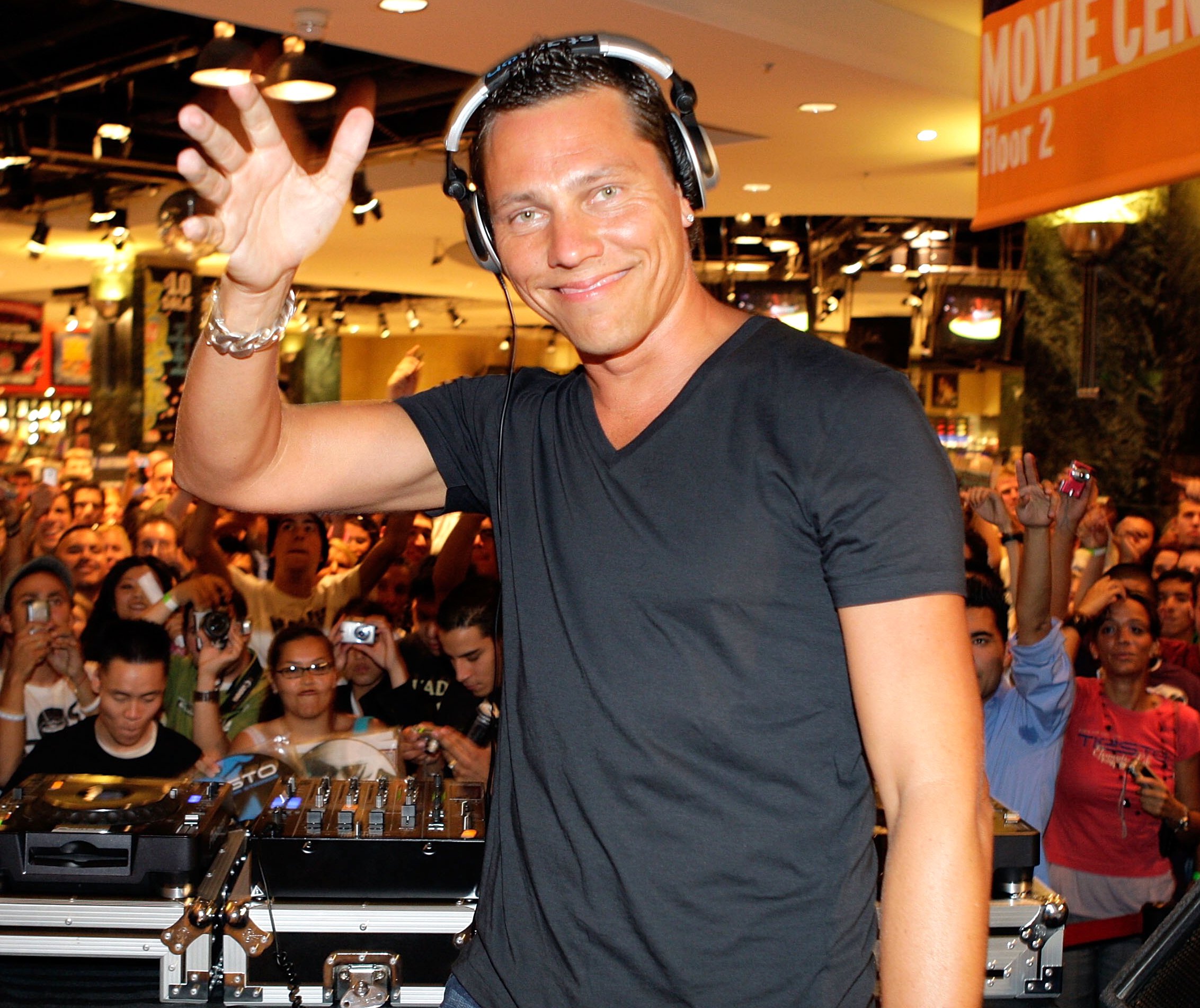 Tiesto's. Тиесто. DJ Tiesto. DJ Tiësto. Диджей Тиесто Возраст.