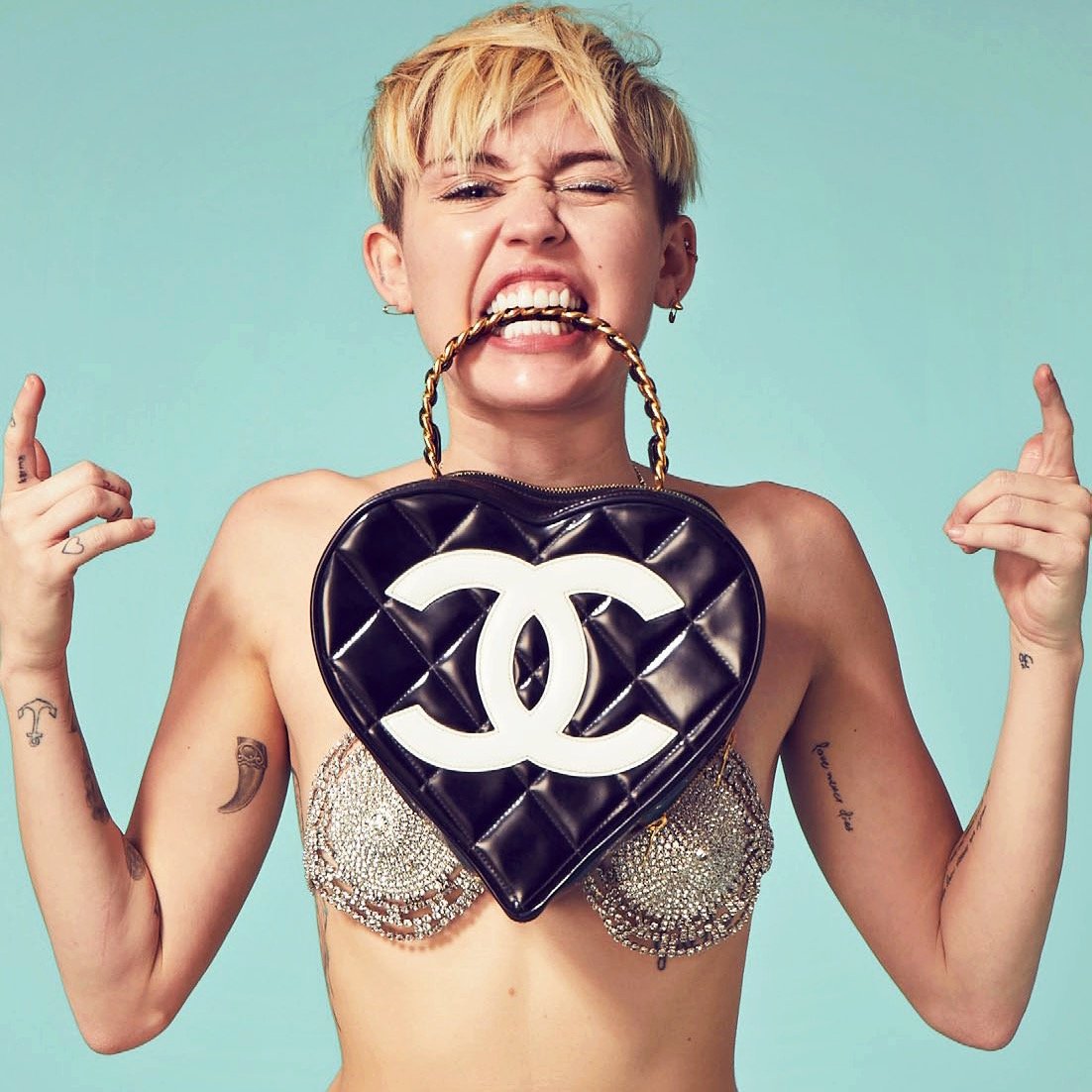 Miley Cyrus's New Photos page 4. You can find all the photos, pictures...