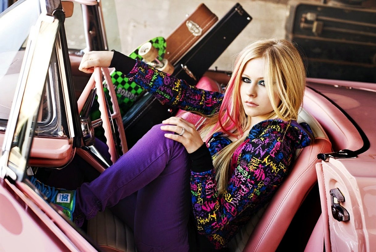 Avril Lavigne's 491. the New photo. 