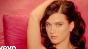 Katy Perry - I Kissed A Girl