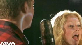 Sine & Allan Hyde - Den Jeg Er (This Is Me) (Danish Single Version)