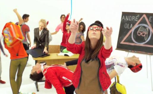 Andre Ola feat. Hèlene - Erase You