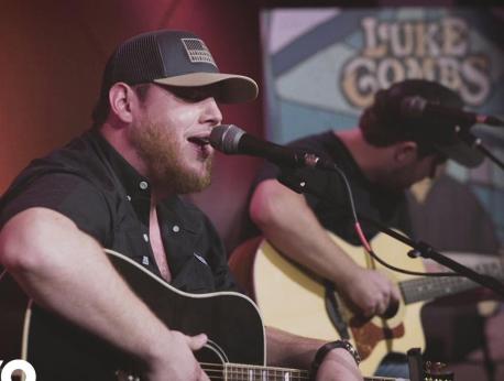 Luke Combs Music Photo