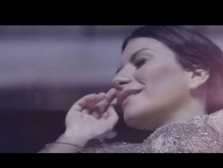 Laura Pausini Music Photo