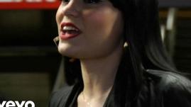 Jessie J - Price Tag (Boombox Series)