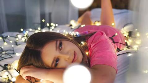 Roxana Cozma - Craciunul perfect (feat. Keo)