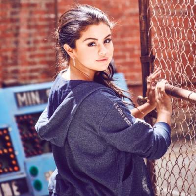 Selena Gomez Photo