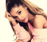 Ariana Grande Photo