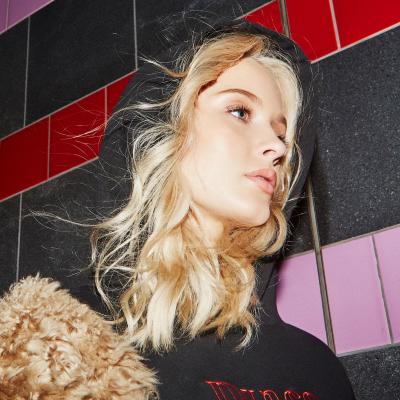 Zara Larsson Photo