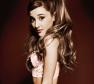 Ariana Grande Photo