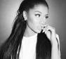 Ariana Grande Photo