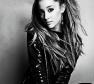 Ariana Grande Photo