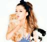Ariana Grande Photo